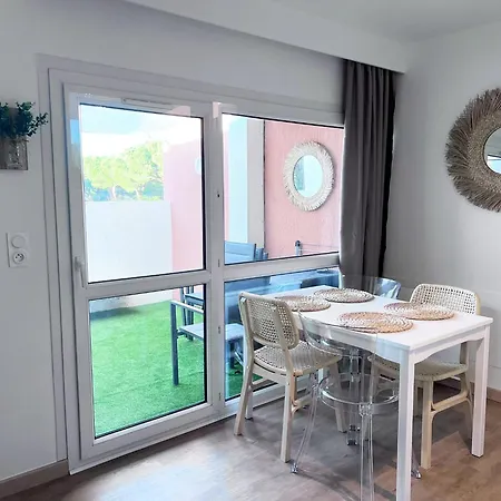 Apartmán T2 Cosy Centre Ville, Parking Prive La Grande Motte